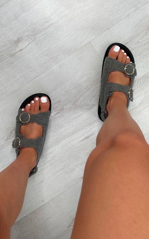 ikrush-zahra-faux-fur-double-buckle-sliders-1615363219image00003-32.jpg