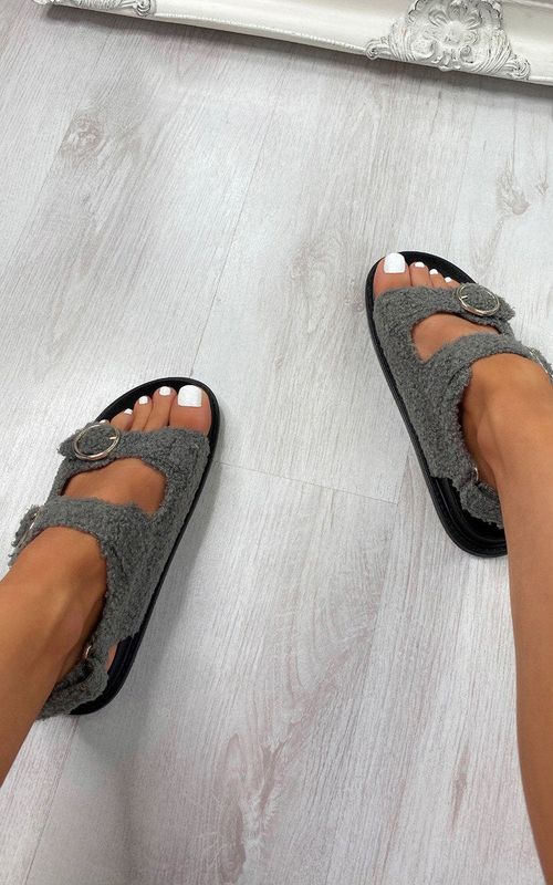 ikrush-zahra-faux-fur-double-buckle-sliders-1615363219image00001-31.jpg