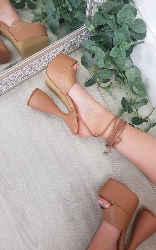 ikrush-julia-extreme-platform-strappy-high-heels-1632500738AirBrush-20210923153437_53hn-qv.jpg