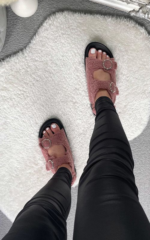 ikrush-zahra-faux-fur-double-buckle-sliders-1615289447image00035-6.jpg